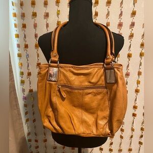 Caramel Leather Shoulder Bag